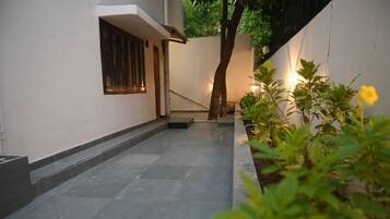 Televisión LED 32 pulgadas con canales de televisión digitales