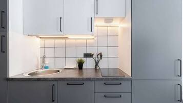 Microwave, stovetop, dishwasher