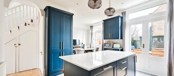 Charming Two-Bedroom Home in London