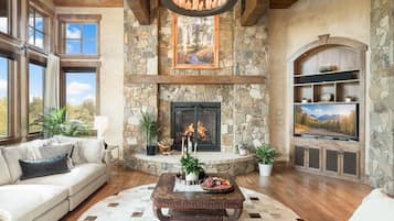 Smart TV, fireplace, video games