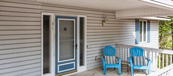 McKenzie House | Quiet Bella Vista Retreat
