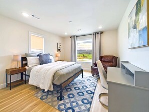4 chambres, bureau, Wi-Fi, literie fournie