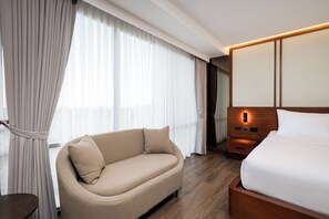 Superior Double Room | Living area - oneTree Plaza Hotel Cebu (Cebu City)