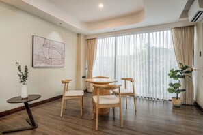 Suite | Coin séjour