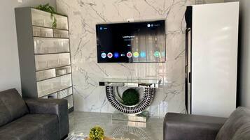 House, Smoking | 1 bedroom