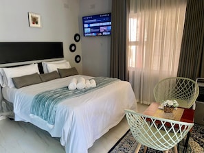 House, Smoking | 1 bedroom - Modern Studio in New Chadcombe - 2315 (Harare)