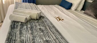 Modern Studio Apartment in a Central New Chadcombe - 2318