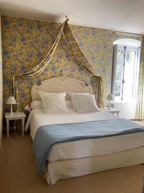 Standard Double Room, Garden View