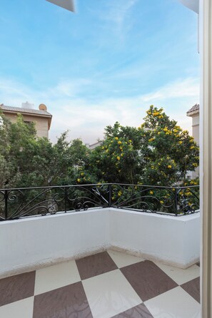 Balcony - Host Prime Boutique hotel 04 (New Cairo)