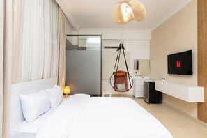 Blendingsgardiner, strykejern/-brett og wi-fi (inkludert)