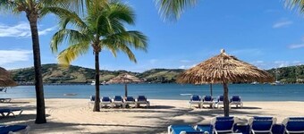 Beautiful Beach Front Villa in a prime location