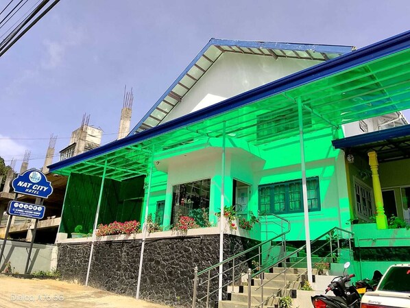 Exterior - Nat City Hotel Nuwaraeliya (Nuwaraeliya)