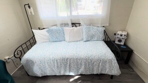 1 Schlafzimmer, Bügeleisen/Bügelbrett, kostenloses WLAN, Bettwäsche