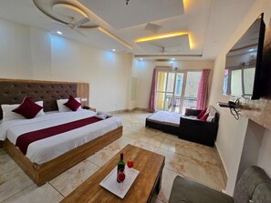 Iron/ironing board, free WiFi - Hotel New Snow Palace (Dharamshala)