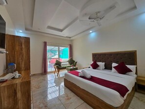 Iron/ironing board, free WiFi - Hotel New Snow Palace (Dharamshala)