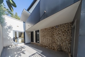 บริเวณภายนอก