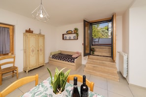 คอมฟอร์ทอพาร์ทเมนท์, วิวเมือง | เตารีด/โต๊ะรีดผ้า, Wi-Fi ฟรี