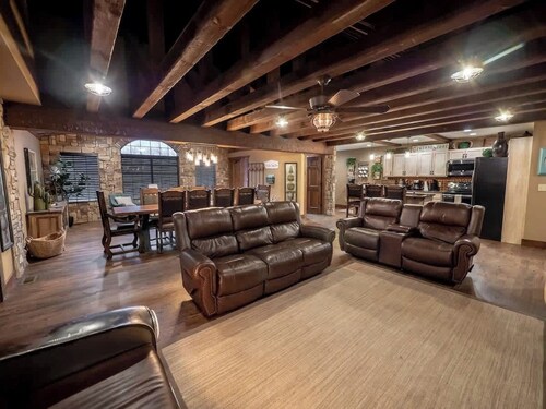 Sleeps 30 • Theater • Game Room • Big Cedar Area