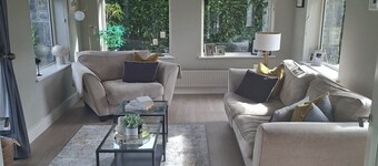 Elegant 4 bed Irish Retreat - Gateway to the Wild Atlantic Way