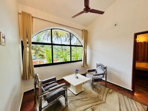 Premium Room | Living area