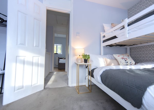 2 habitaciones, wifi y ropa de cama 