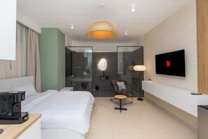 Eenvoudige studio | Een minibar, een strijkplank/strijkijzer, gratis wifi