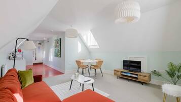 TV, offices