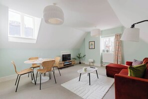 TV, offices
