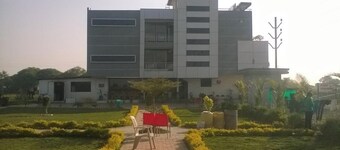 Hotel Park Paradise and Restaurant