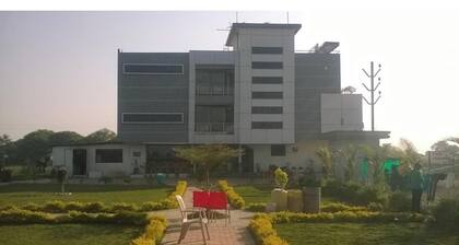 Hotel Park Paradise and Restaurant