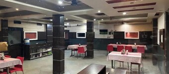 Hotel Park Paradise and Restaurant