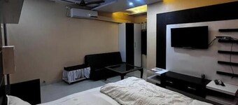 Hotel Park Paradise and Restaurant