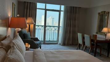 Zimmersafe, Verdunkelungsvorhänge, kostenloses WLAN