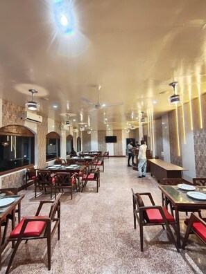 Restaurant - Magico Do Mar Beach Resort (Una)