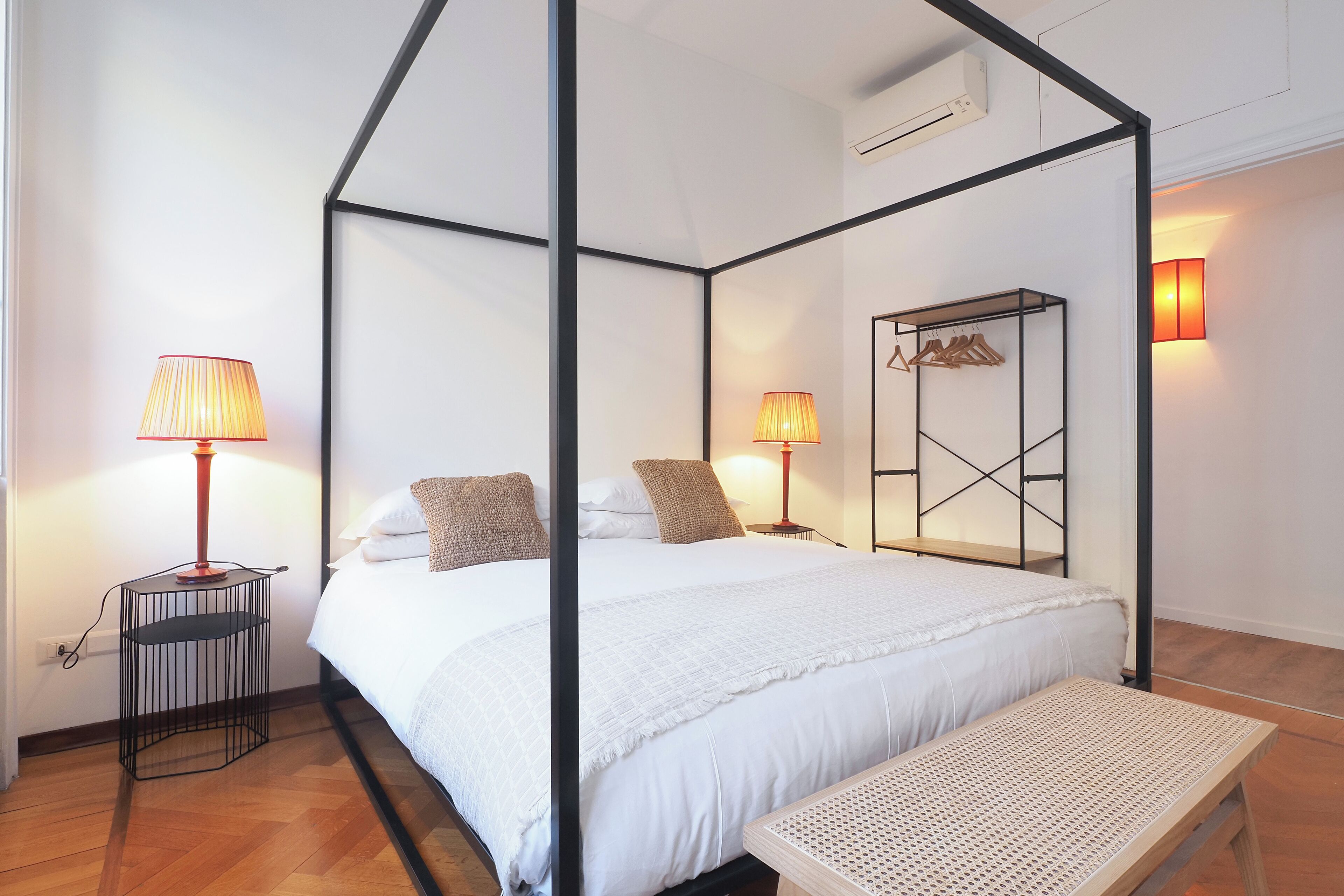 Three-bedroom apartment, Via Dogana 3 | Iron/ironing board, cribs/infant beds, free WiFi, bed sheets