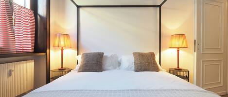 Three-bedroom apartment, Via Dogana 3 | Bügeleisen/Bügelbrett, Babybetten, kostenloses WLAN, Bettwäsche