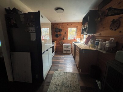 Modern cabin on nature preserve