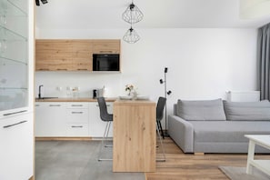 TV, offices