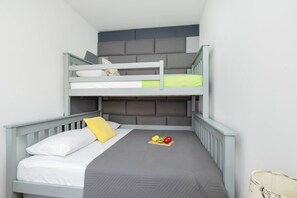 1 Schlafzimmer, Bügeleisen/Bügelbrett, Reisekinderbett, WLAN