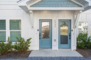 تفاصيل الفندق من الخارج