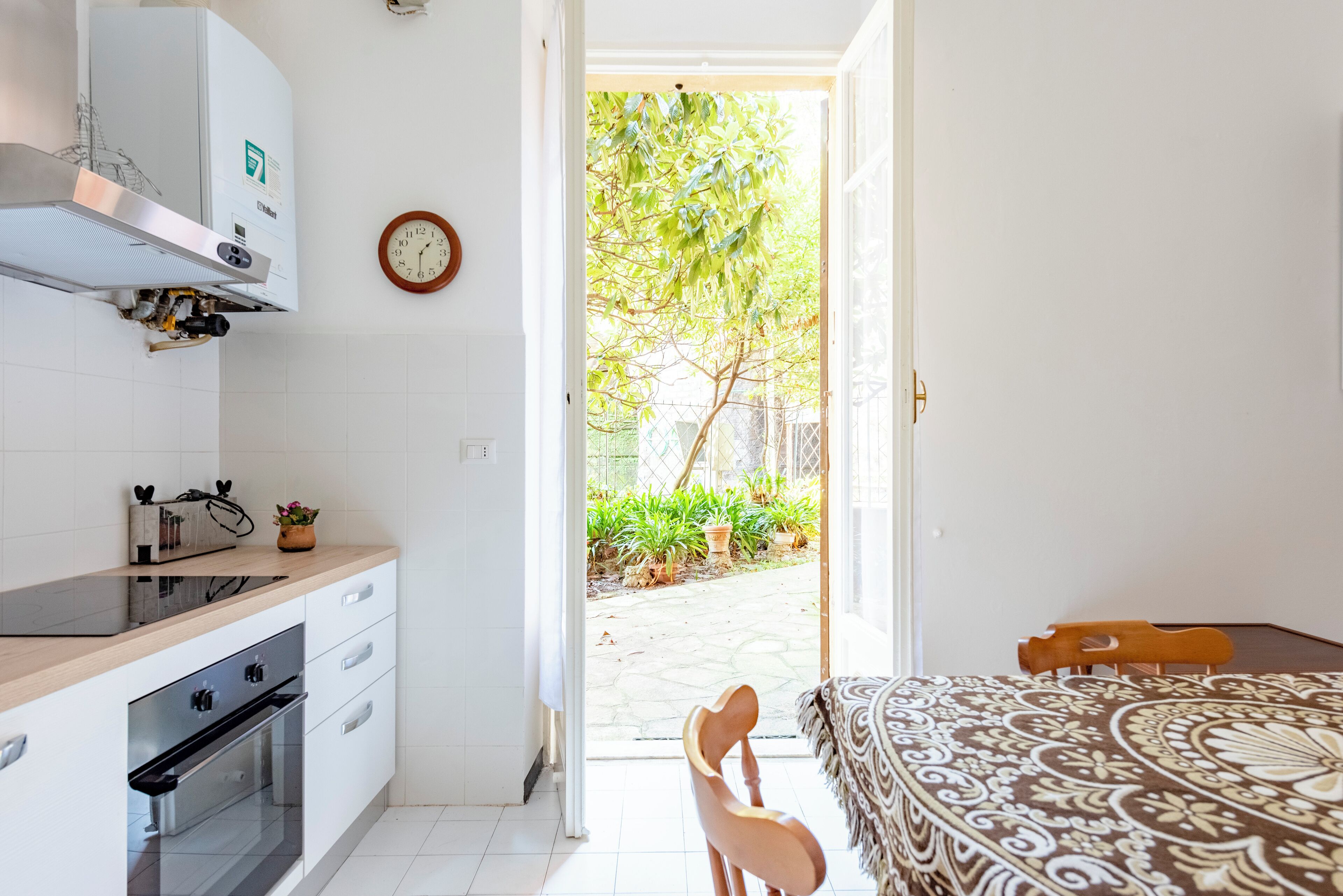 Apartment, 2 Bedrooms | Private kitchen