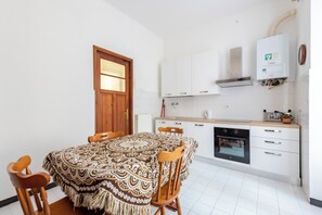 Apartment, 2 Schlafzimmer | Eigene Küche