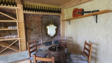 Bar (in der Unterkunft)