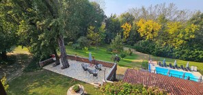 บริเวณภายนอก