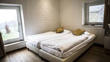 5 chambres, Wi-Fi gratuit, draps fournis