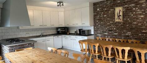 Køleskab, mikrobølgeovn, ovn, opvaskemaskine