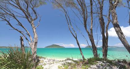 Jimmys Beach House – Coastal 5-Bedroom Retreat