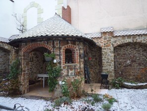 Property grounds - NEW !!! Cozy vacation apartment in the city center of Großenhain with roof terrace (Großenhain)