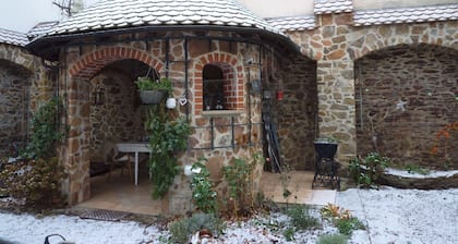 NEU !! Gemütliche Ferienwohnung im Stadtzentrum von Großenhain
mit Dachterasse