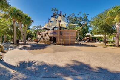 Oceanfront Breakers 137 Condo w/ Sunrise Views!